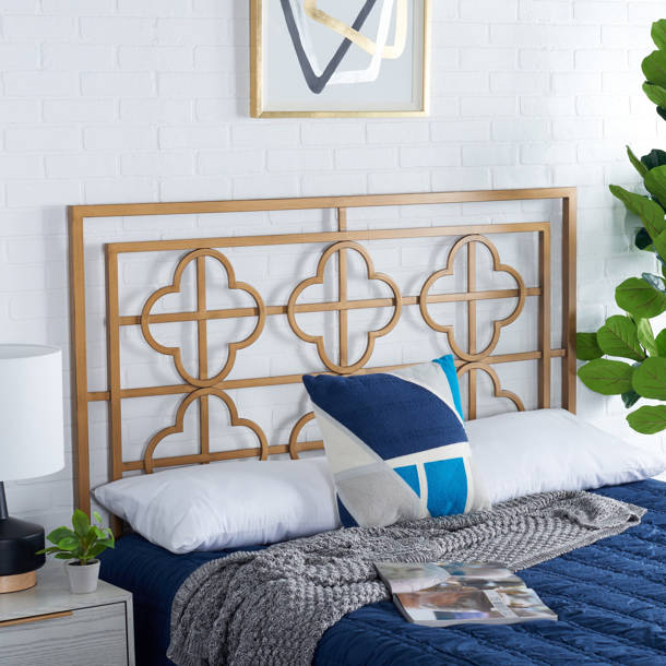 Alwyn Home Neligh Zero Gravity Adjustable Bed with Wireless Remote